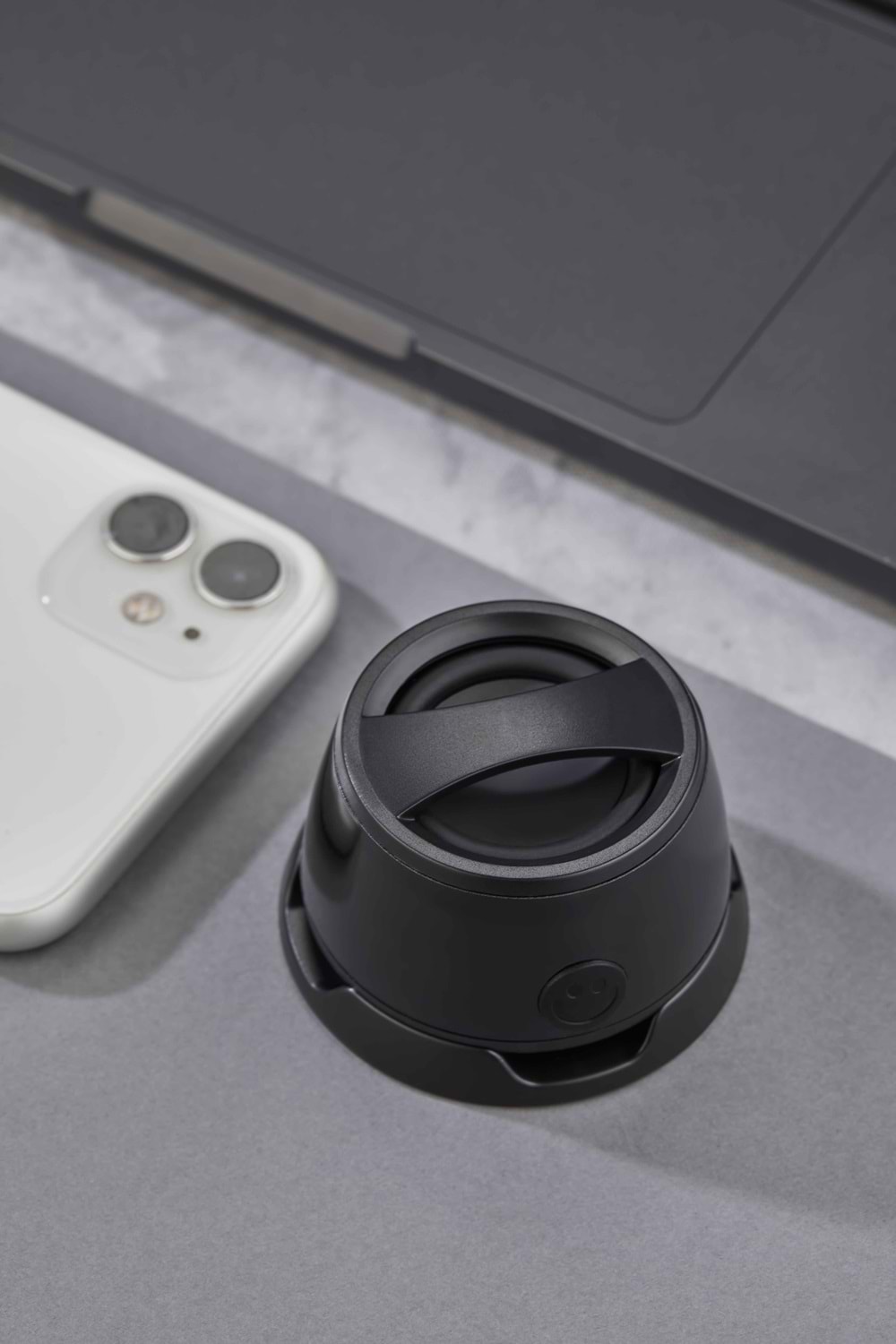 STANDLI BLUETOOTH HOPARLÖR SİYAH