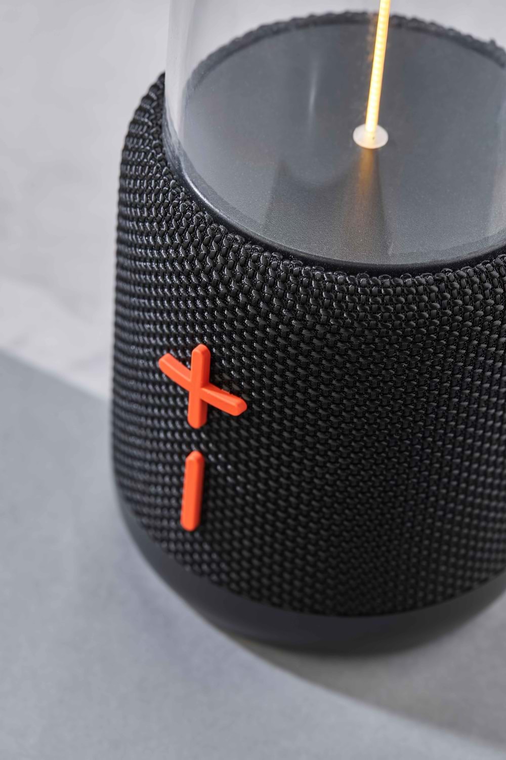 IŞIKLI BLUETOOTH HOPARLÖR