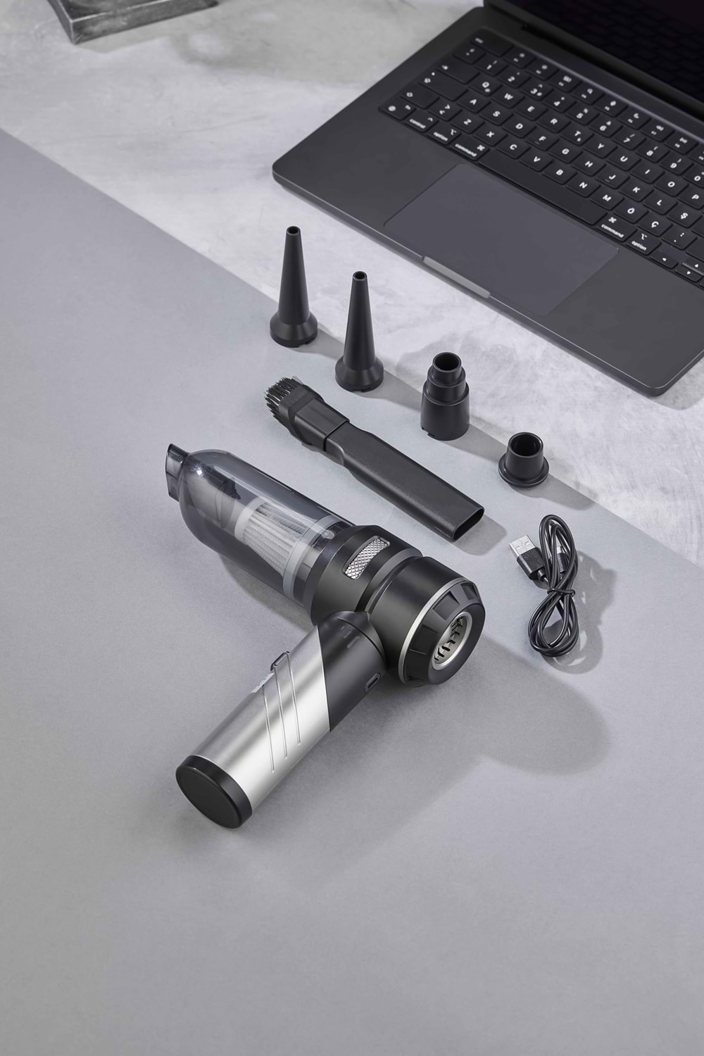 VAKUMLU OTO SÜPÜRGESİ