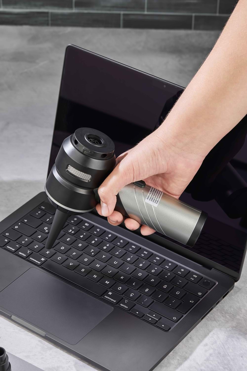 VAKUMLU OTO SÜPÜRGESİ