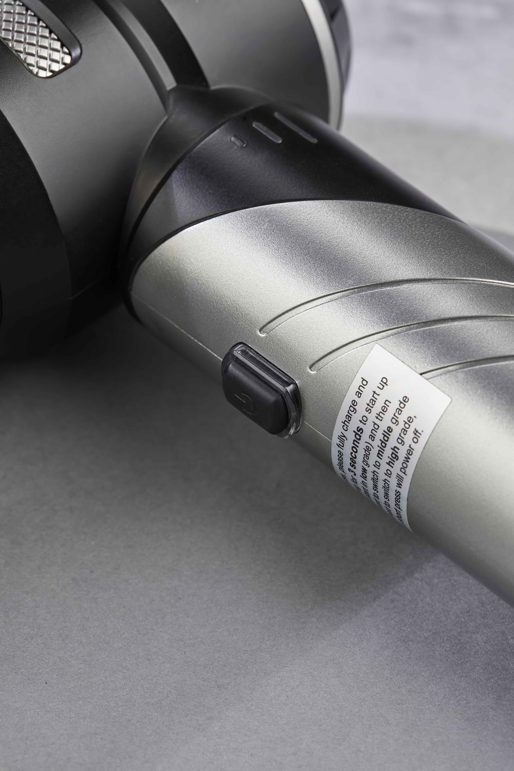 VAKUMLU OTO SÜPÜRGESİ